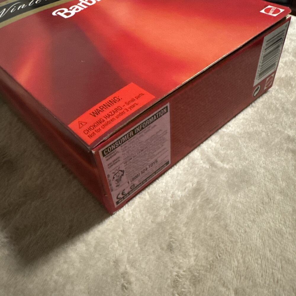 Vintage 1998 Avon Collector Edition Winter Splendor Barbie Doll, Blonde Nib - Picture 6 of 8